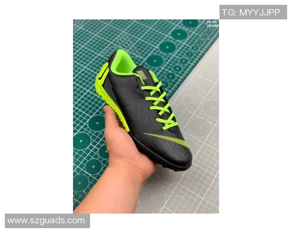 穿nike暗煞足球鞋的顶级球星有哪些他们的表现和影响力分析